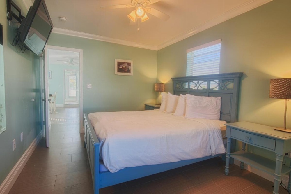 Hollywood Beachside Boutique Suites